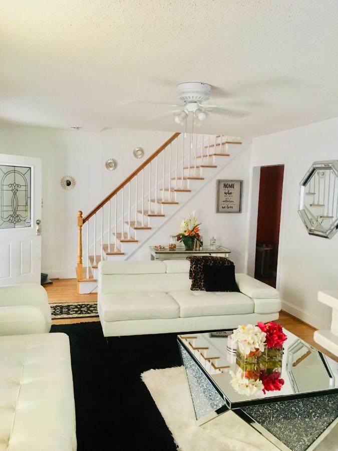 Fearlessrose Vacation Rental 89 Springfield Zewnętrze zdjęcie